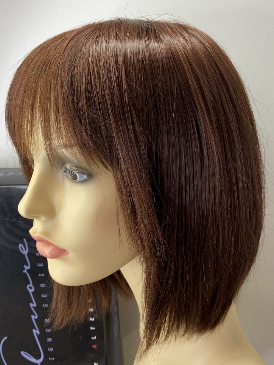 Boxed auburn wig. Bbrls78