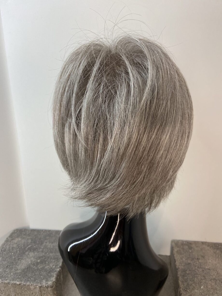 Silver grey. Pplgmw581