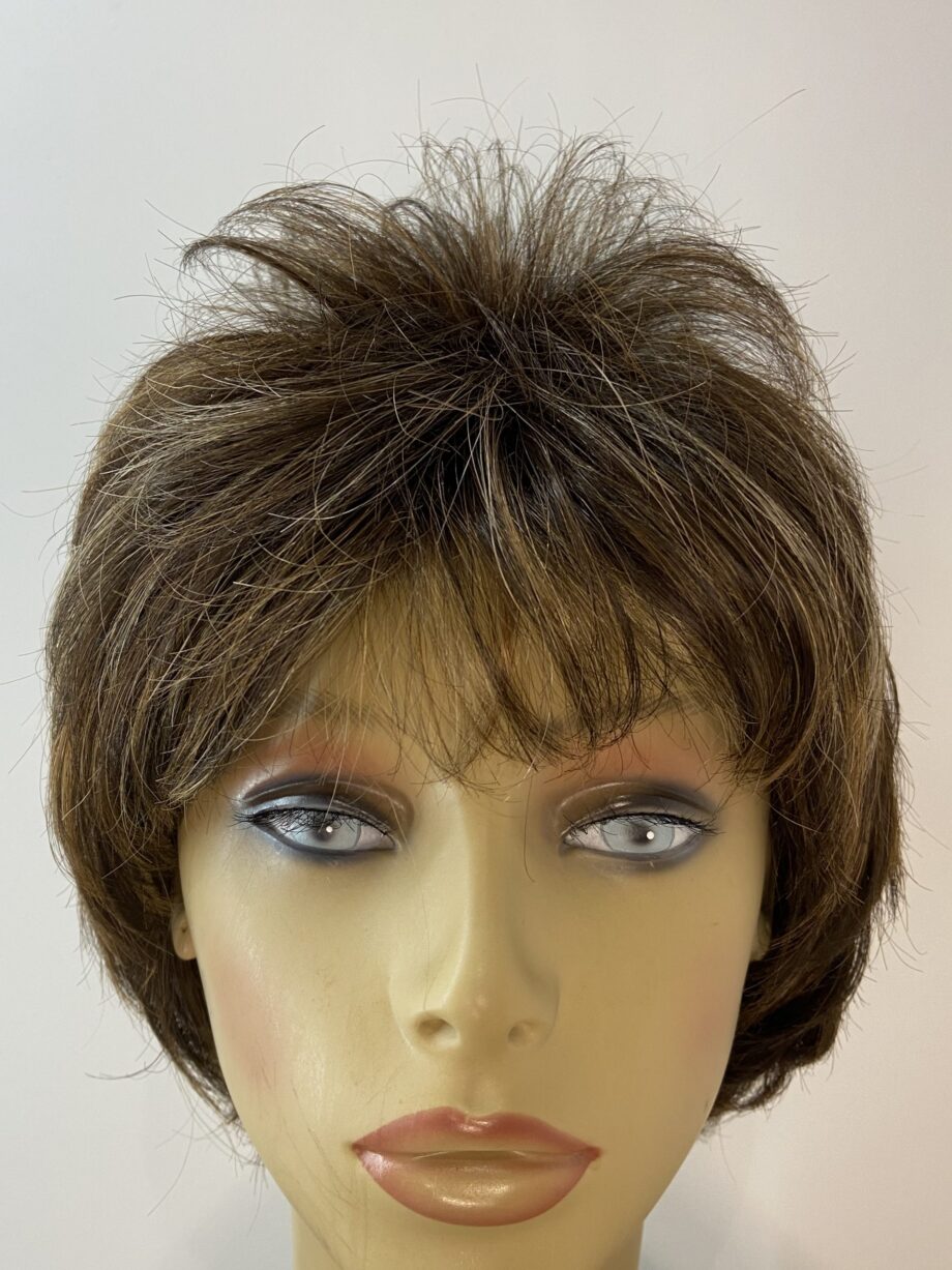 Brown stylish wig. Brmw584