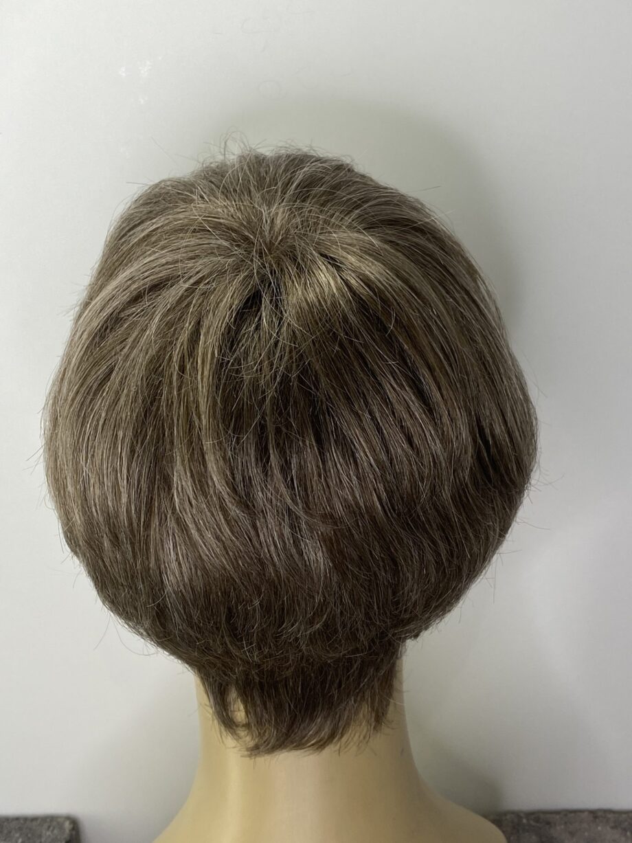 Short brown. Pplbrss7996