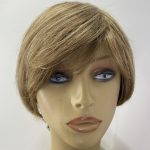 Blonde short wig. Pplblss799