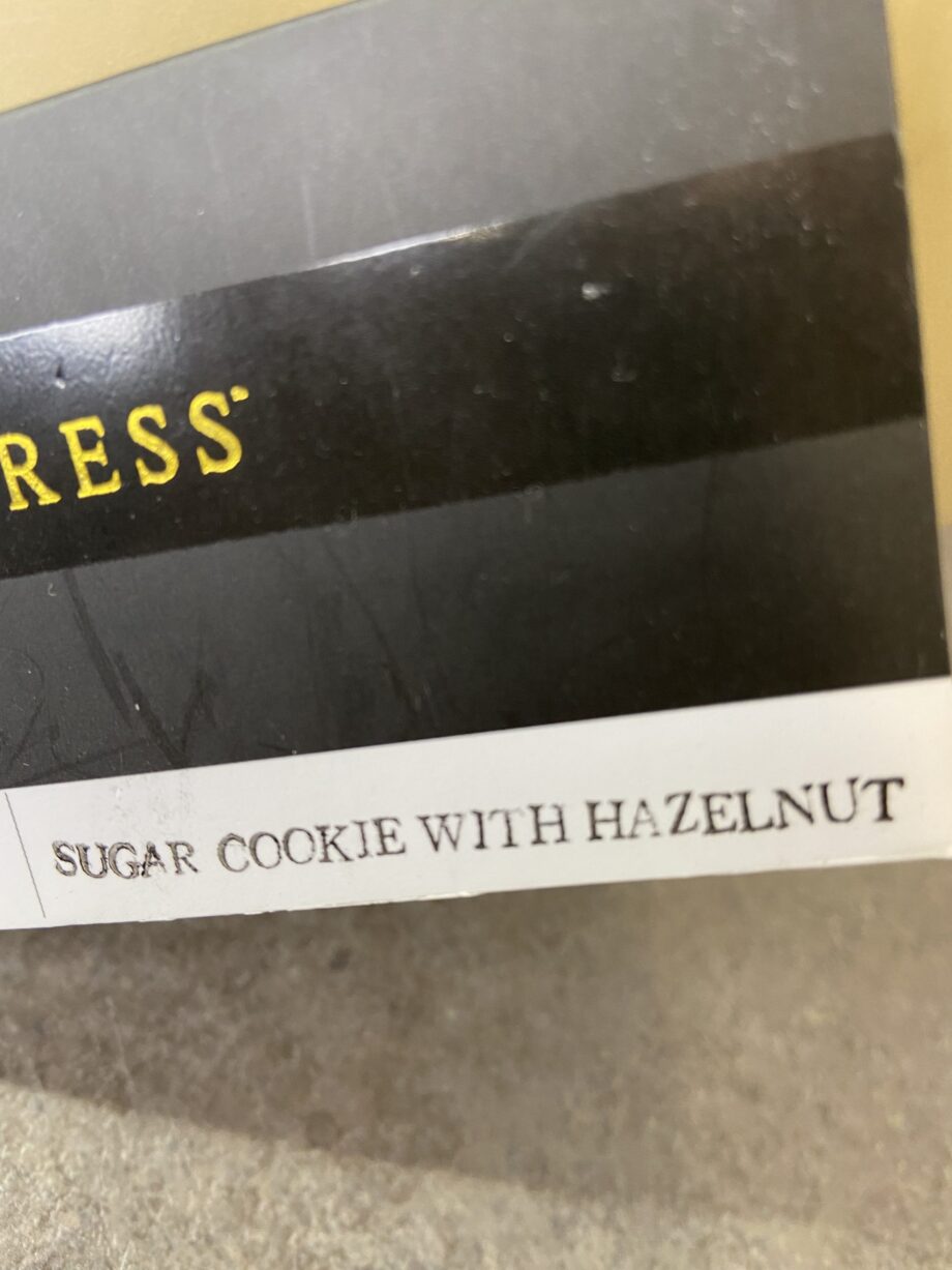 Soft honey with hazelnut. Newbrmw8997