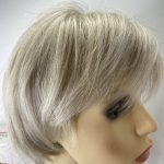New. Platinum blonde wig. Nblss82