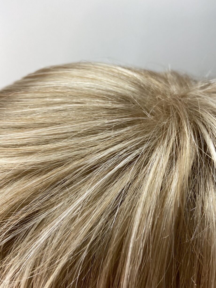 Lightweight fine short new blonde. Bblss74