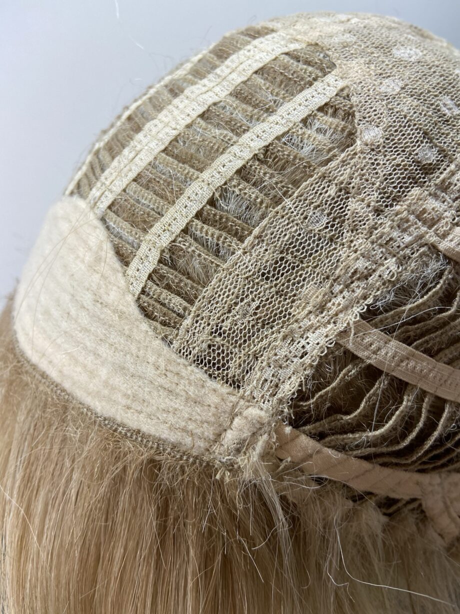 Lightweight fine short new blonde. Bblss74
