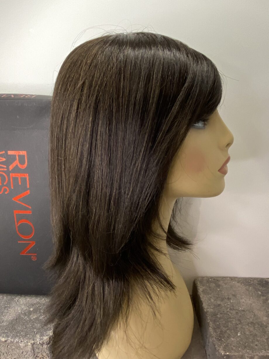 Long brown wig in box. Bbrls75
