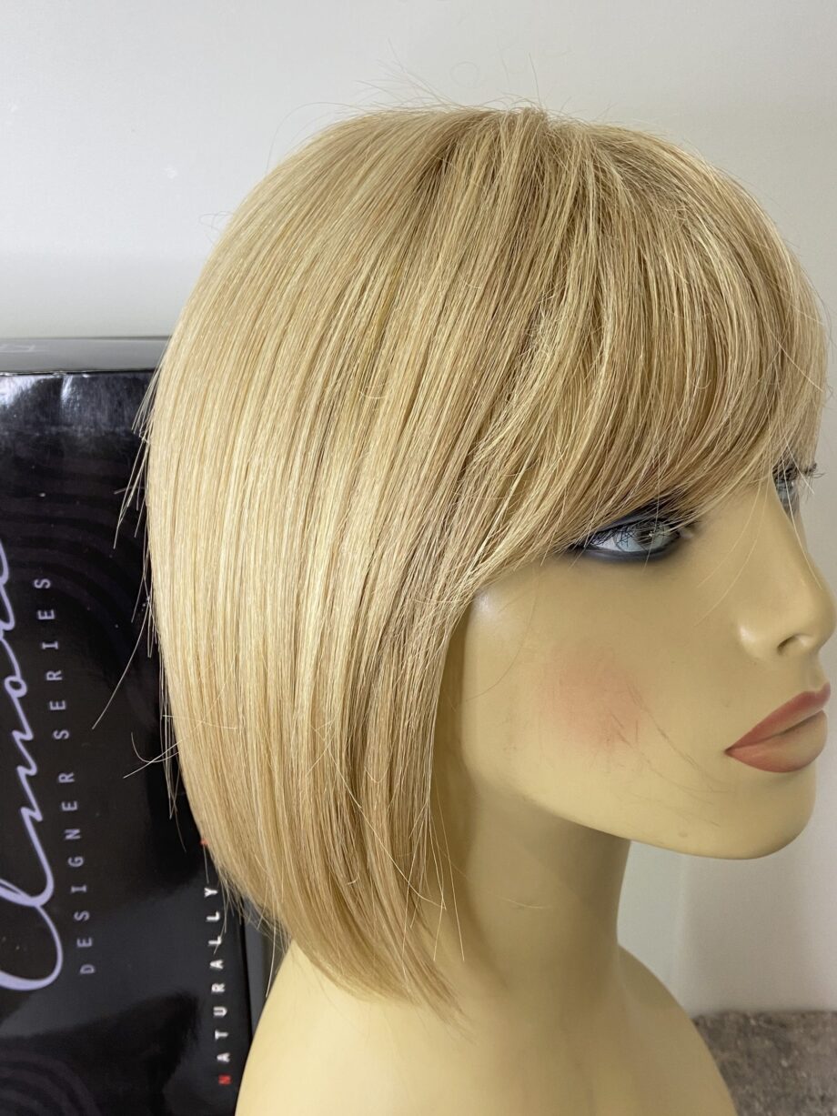 Boxed beautiful blonde   Bblms82