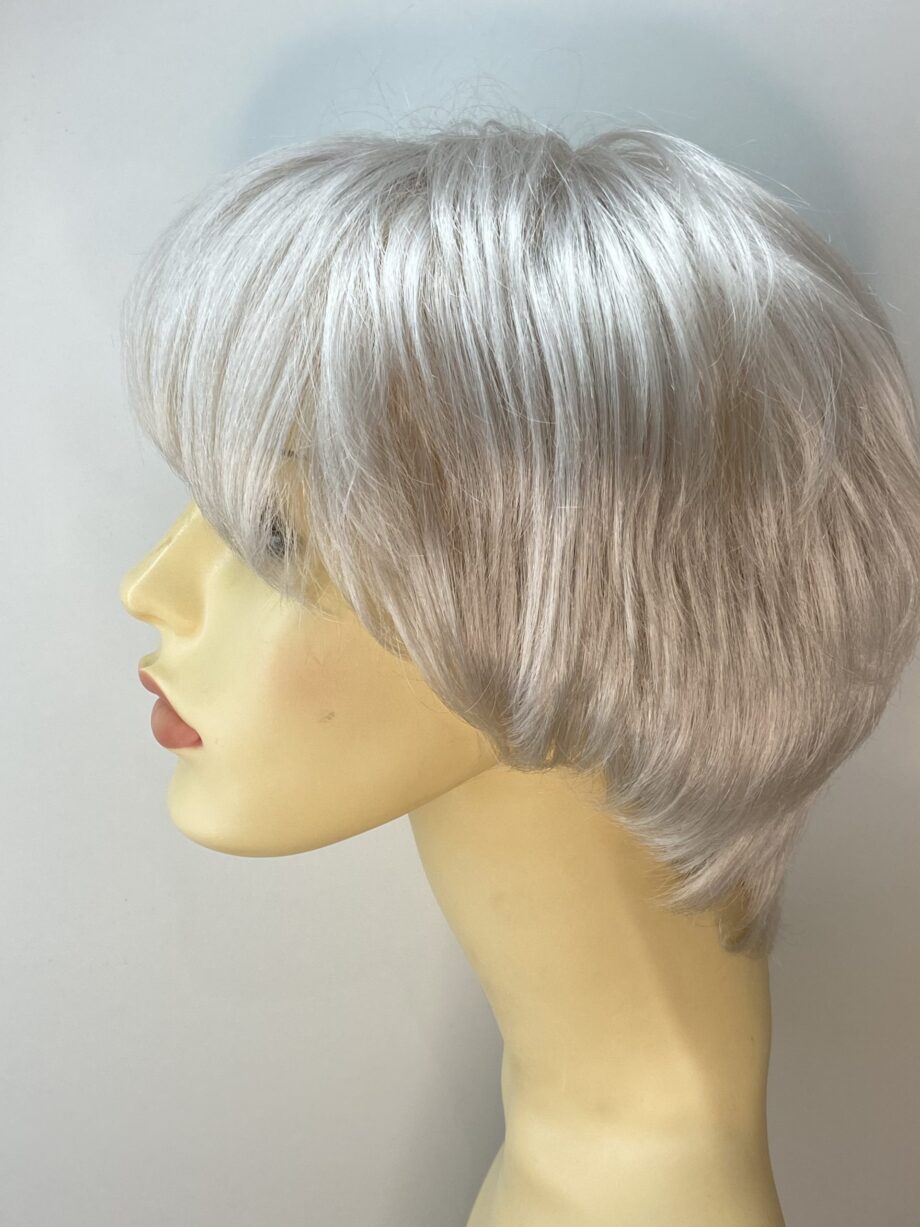 Silver soft cap wig. Pplbrss300