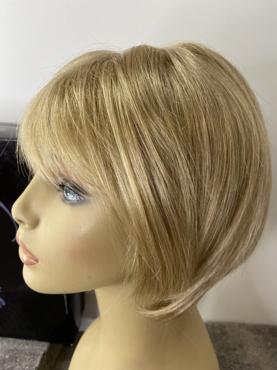 Striking shiny blonde. Bblms83