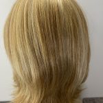 Light blonde silky wig. Pplblms796