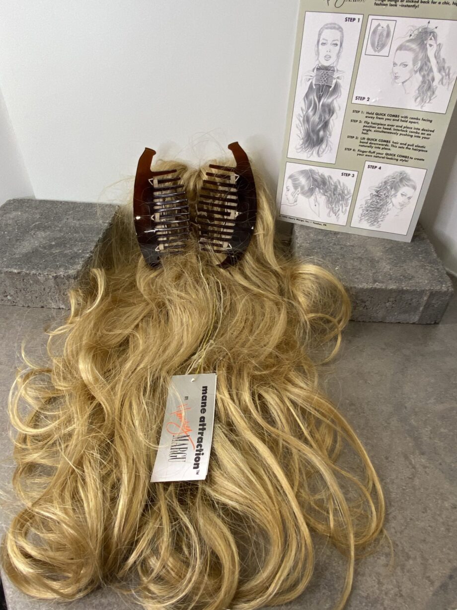 New quick comb blonde. Newhaircomb8998