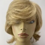 Long blonde wig. Pplblmc7997