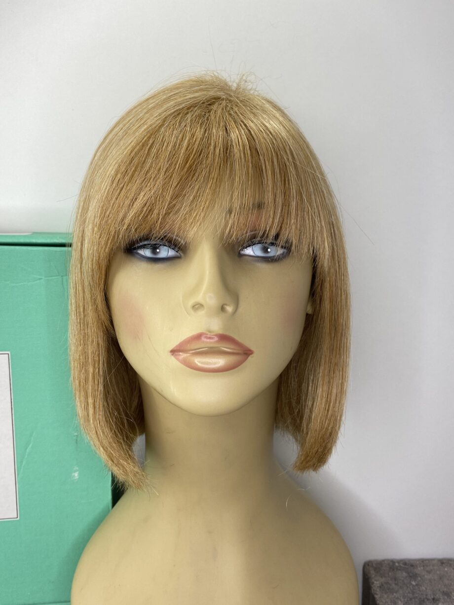 Blonde Bob. Bblms74