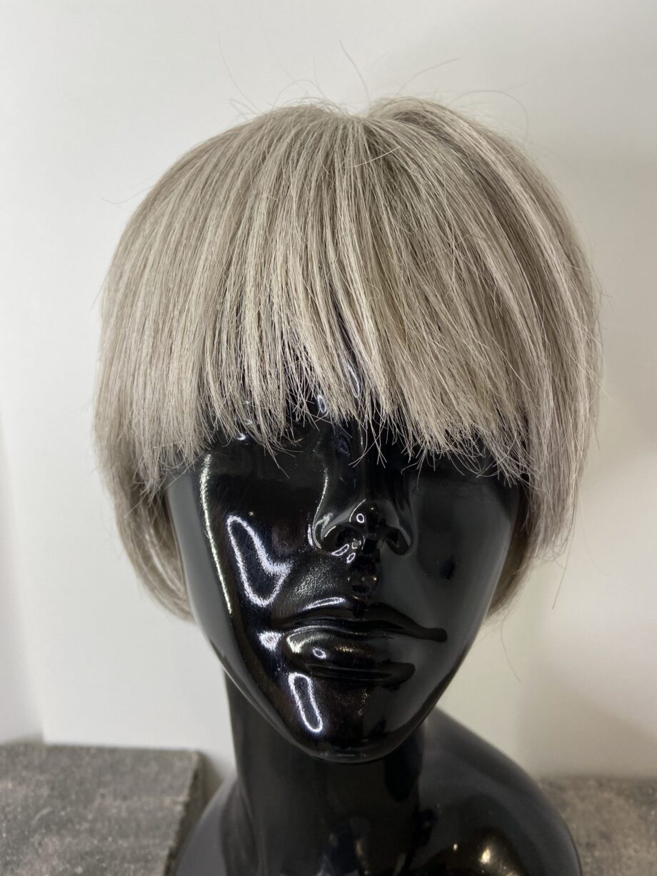 Short Grey wig. Pplgss6030