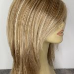 Long honey blonde highlighted wig. Pplblls6029
