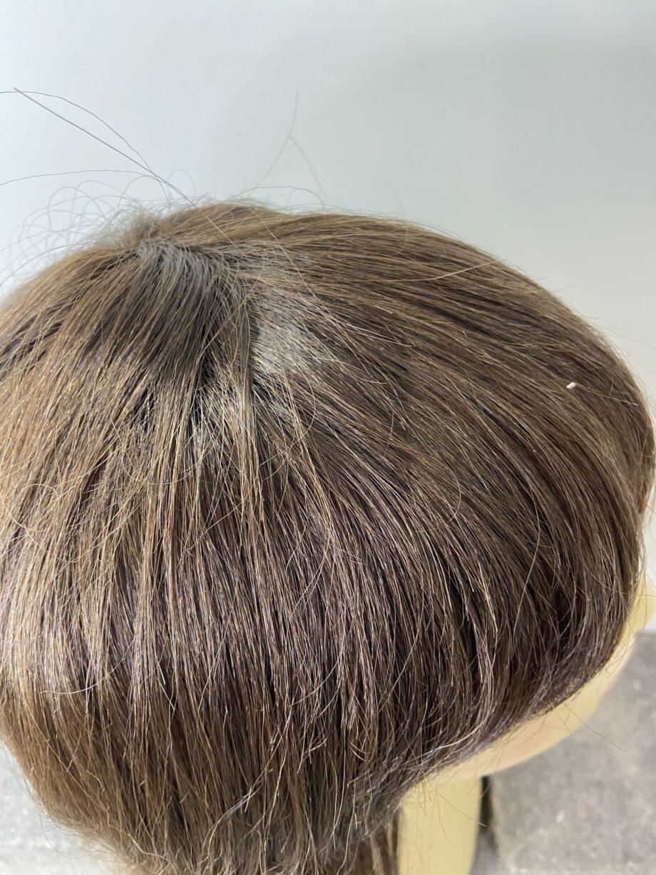 Very natural brown wig. Brms306