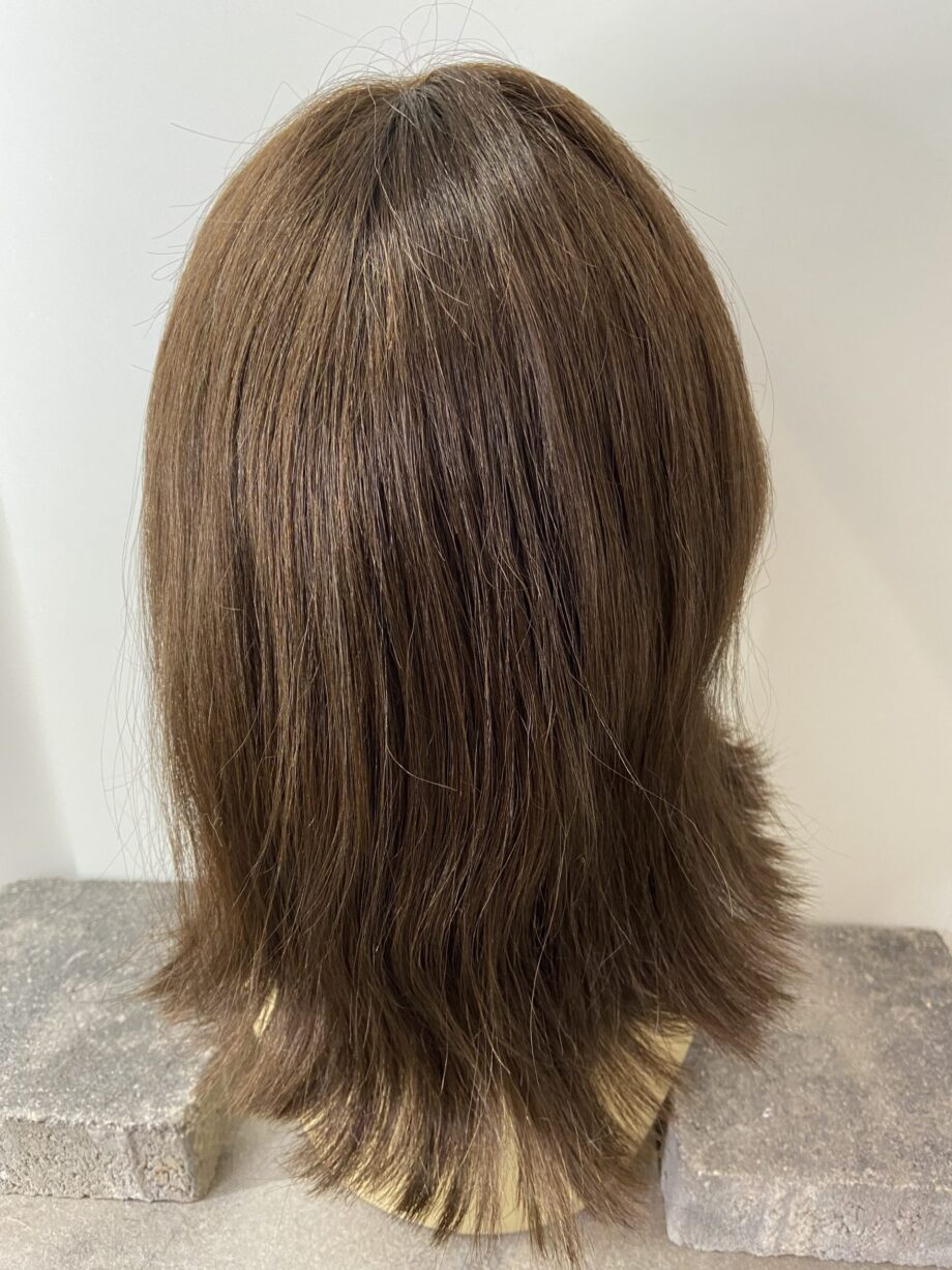 Very natural brown wig. Brms306