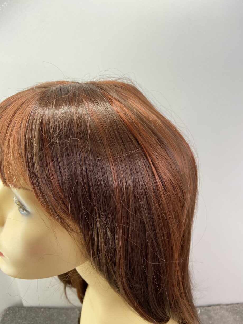 Extra long auburn wig. Plbrls591