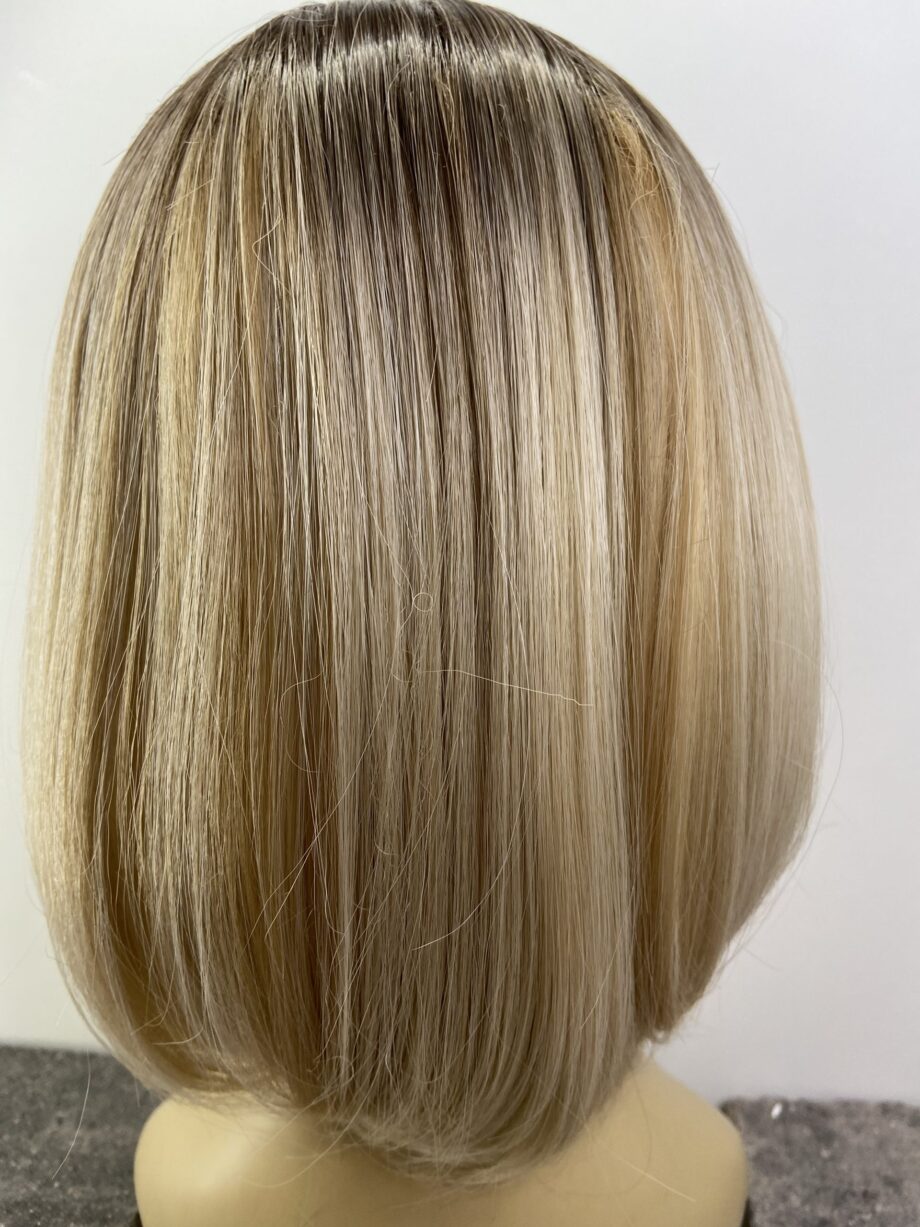 Rooted rooted blonde. Blls5991