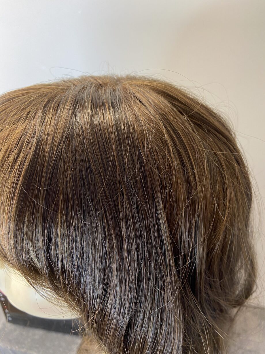 Extra long dark brown wig. Bbrlw92
