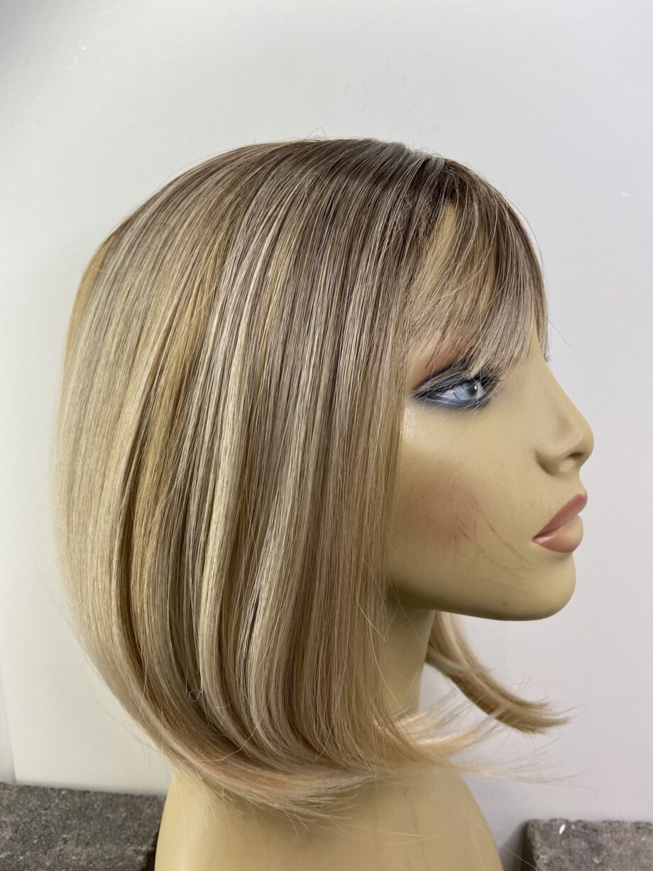 Rooted rooted blonde. Blls5991