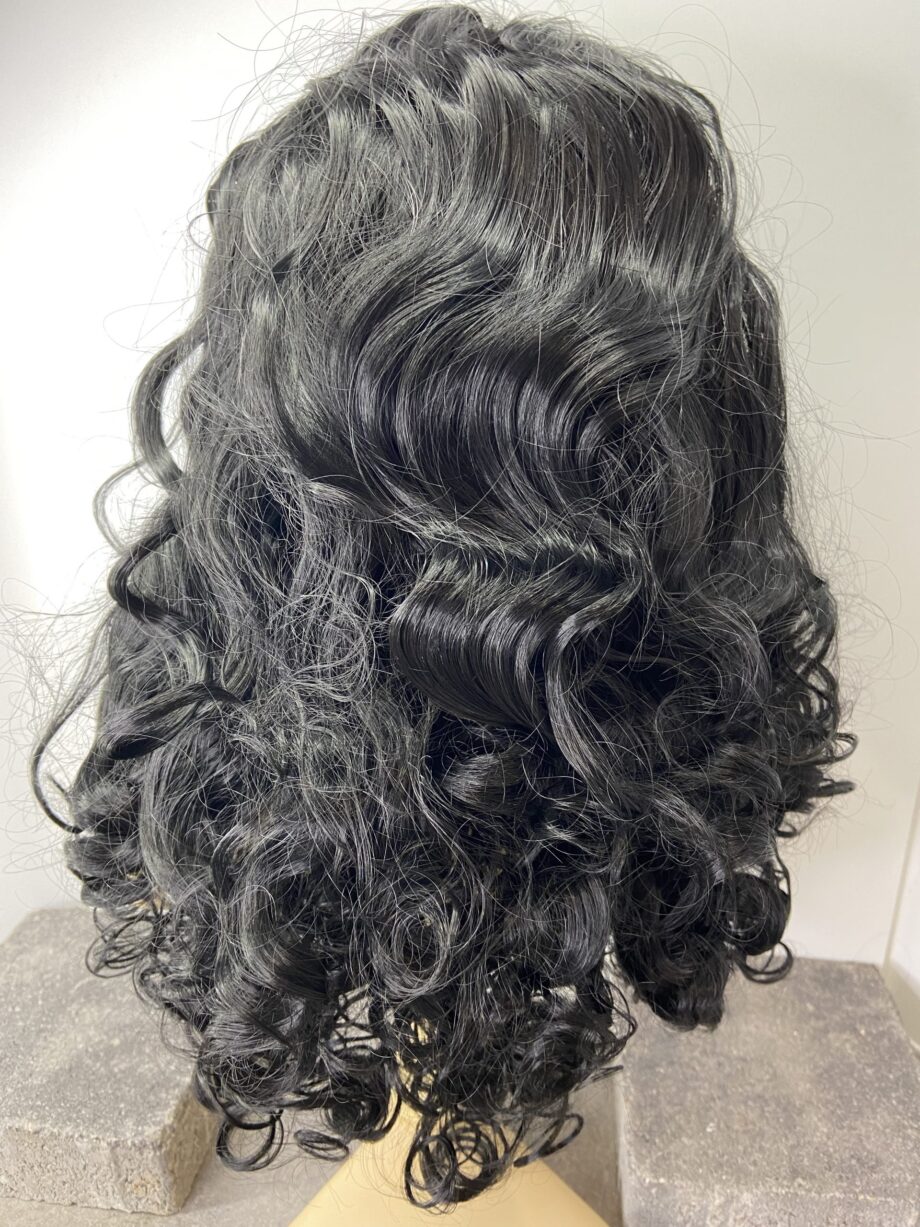 New Black curly long wig. Nbllc6034