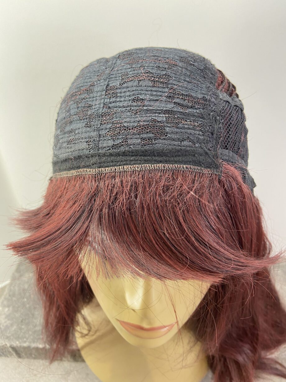 Burgundy long wig. Plbuls504