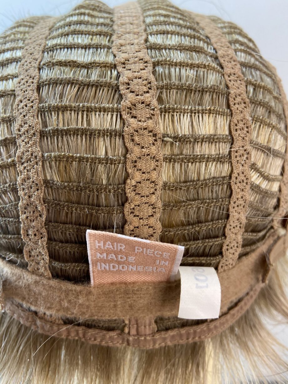 Short blonde   Plblss599