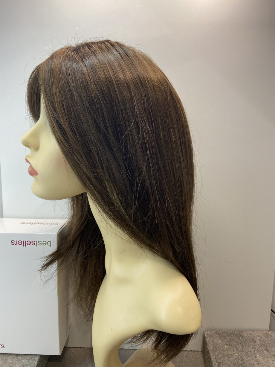 Long chocolate copper brown wig. Bbrls113