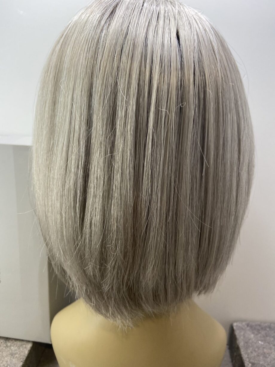Silver blonde rooted. Bblms135