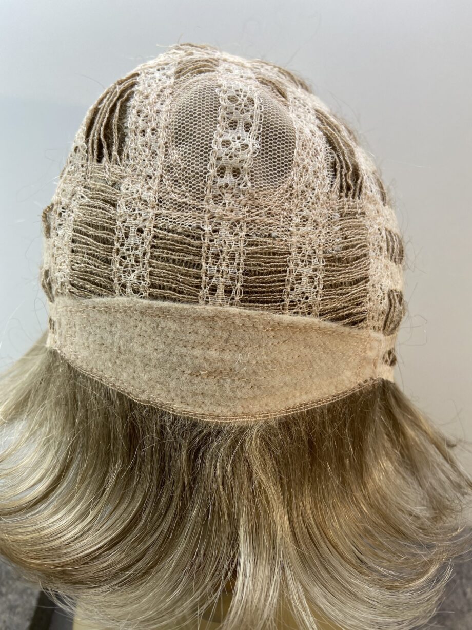 Short neat blonde. Blss518