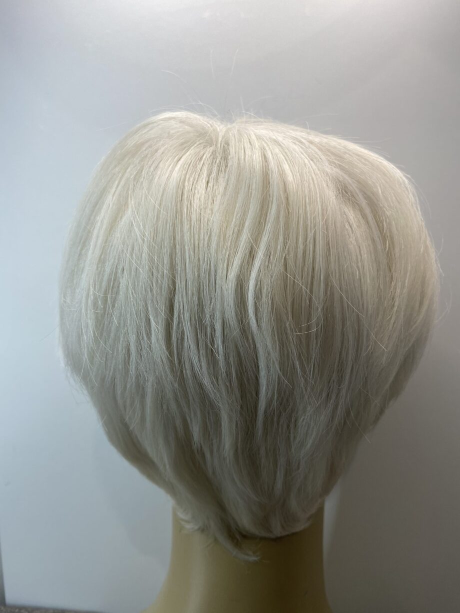 Snow White soft wig. Wss96