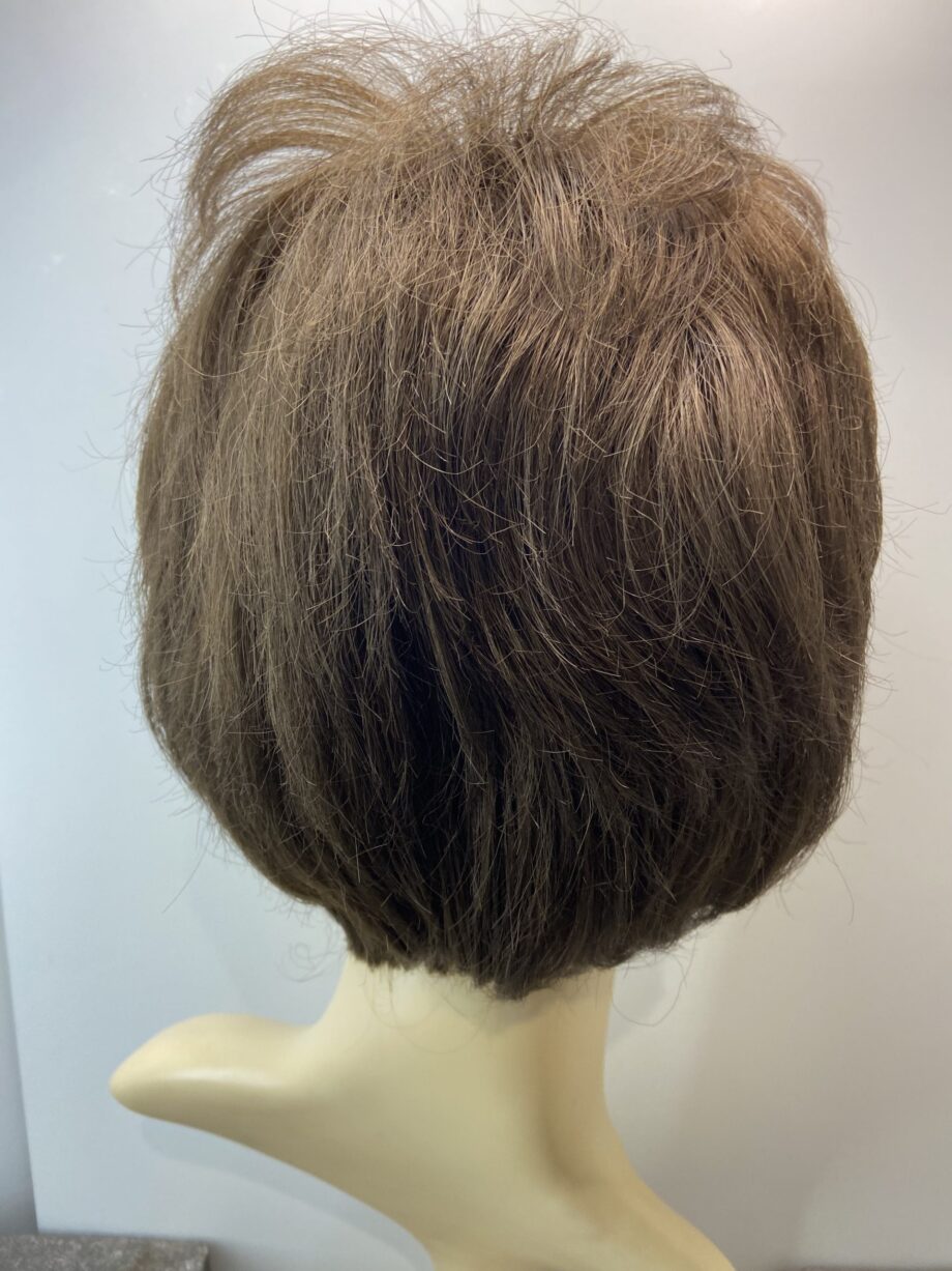 Brown stylish wig. Brms95