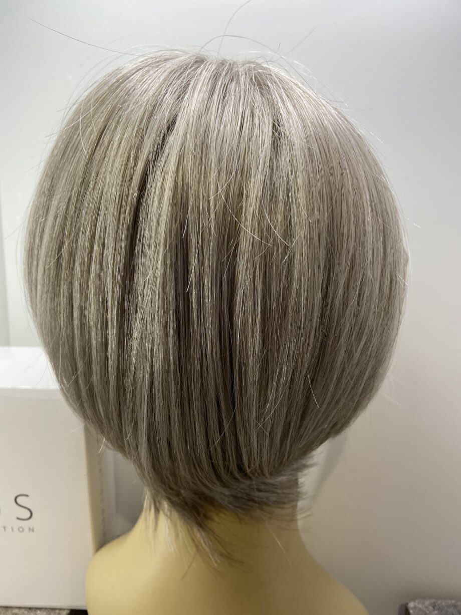 Superb Silky grey stylish wig. Lotus collection. Bgss132