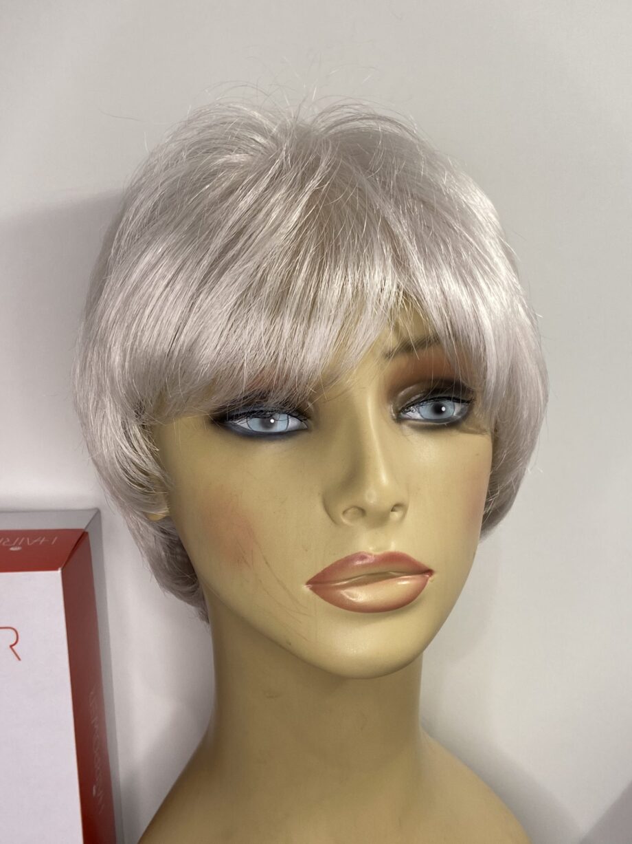 Stunning Silver snow white soft cap wig. Gss108