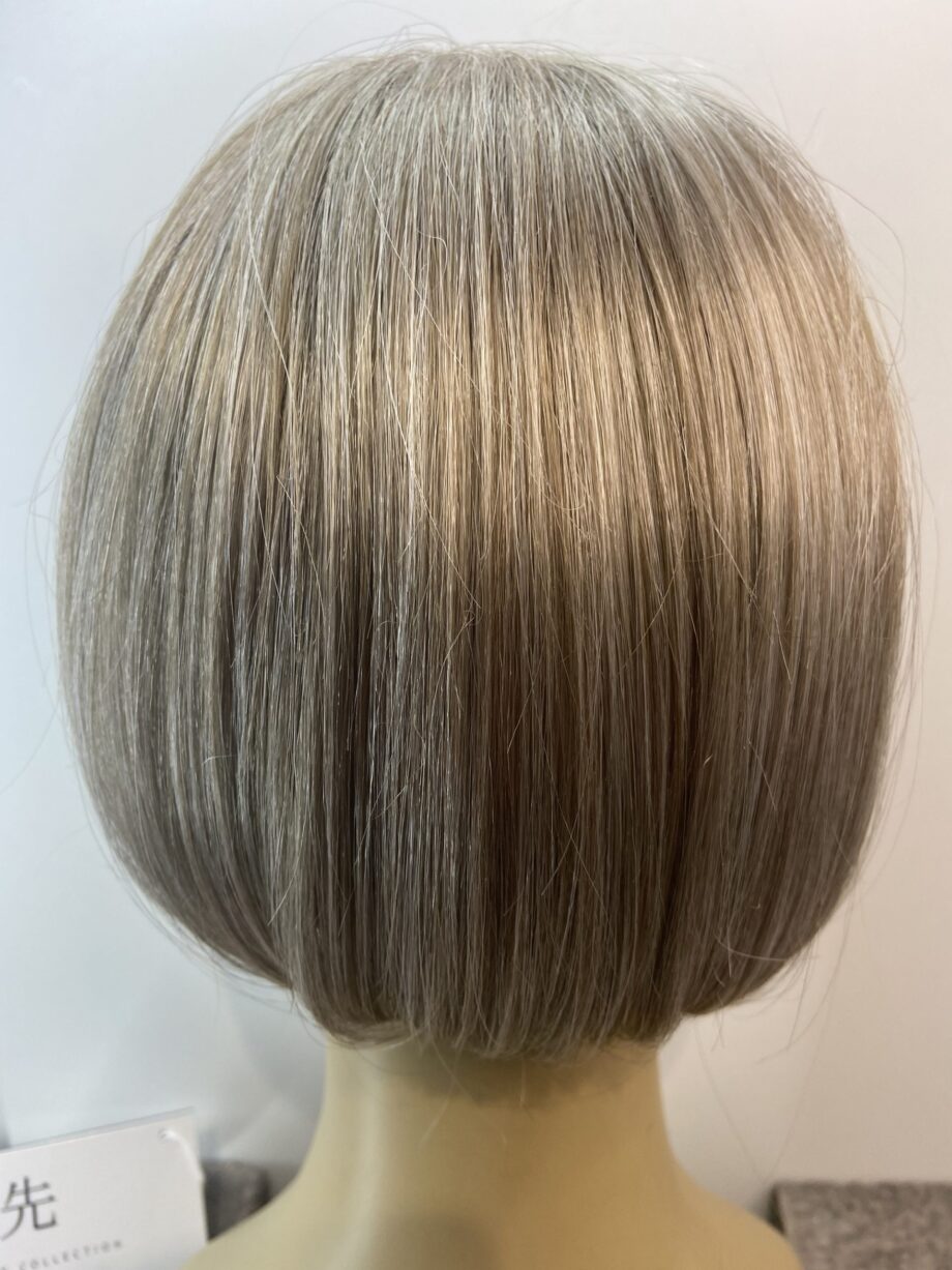 Stunning new blonde Bob. Blms5996