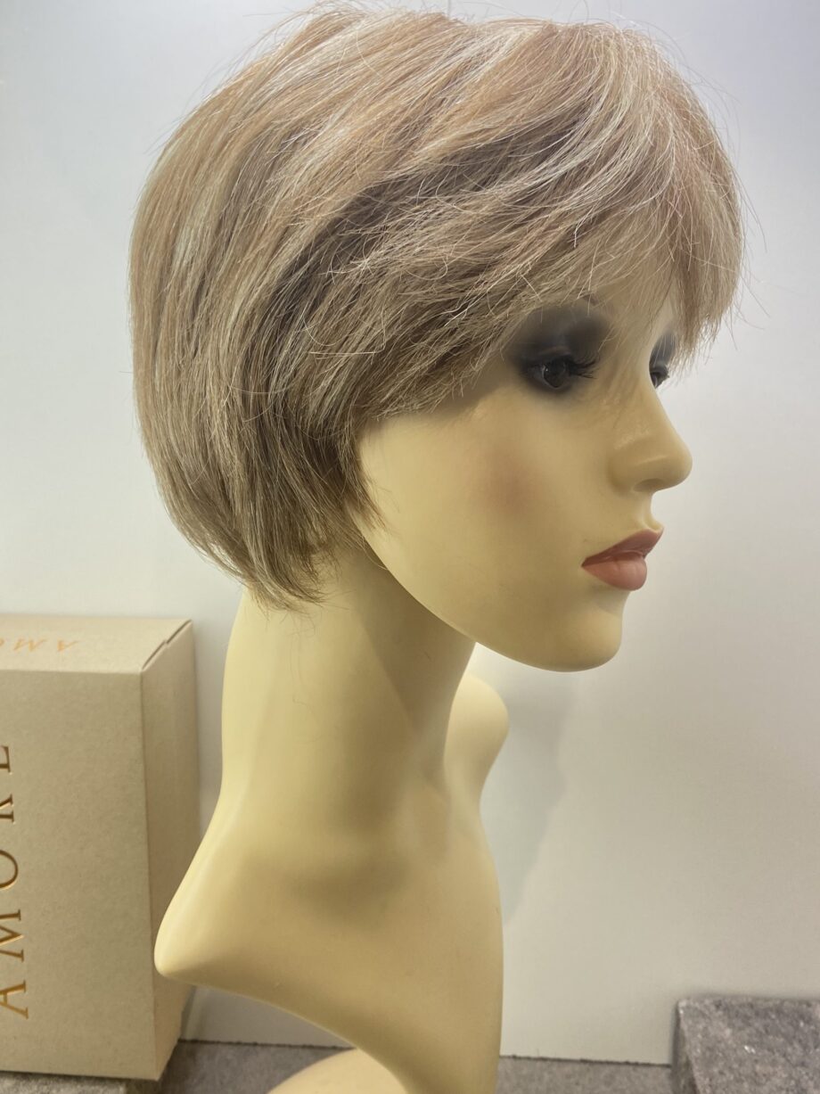 Beautiful Amore straw swirl wig   Bblss141