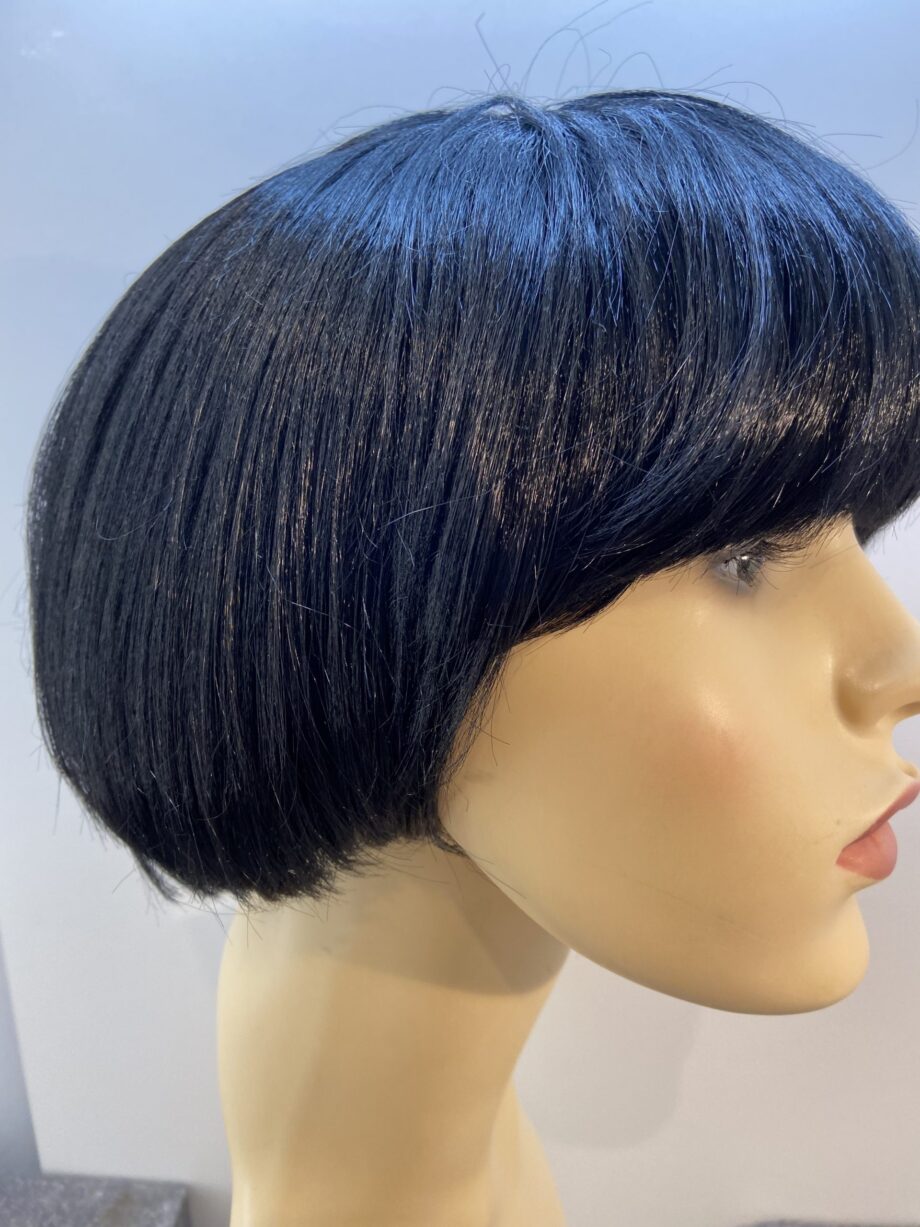 New black short wig. Blss511
