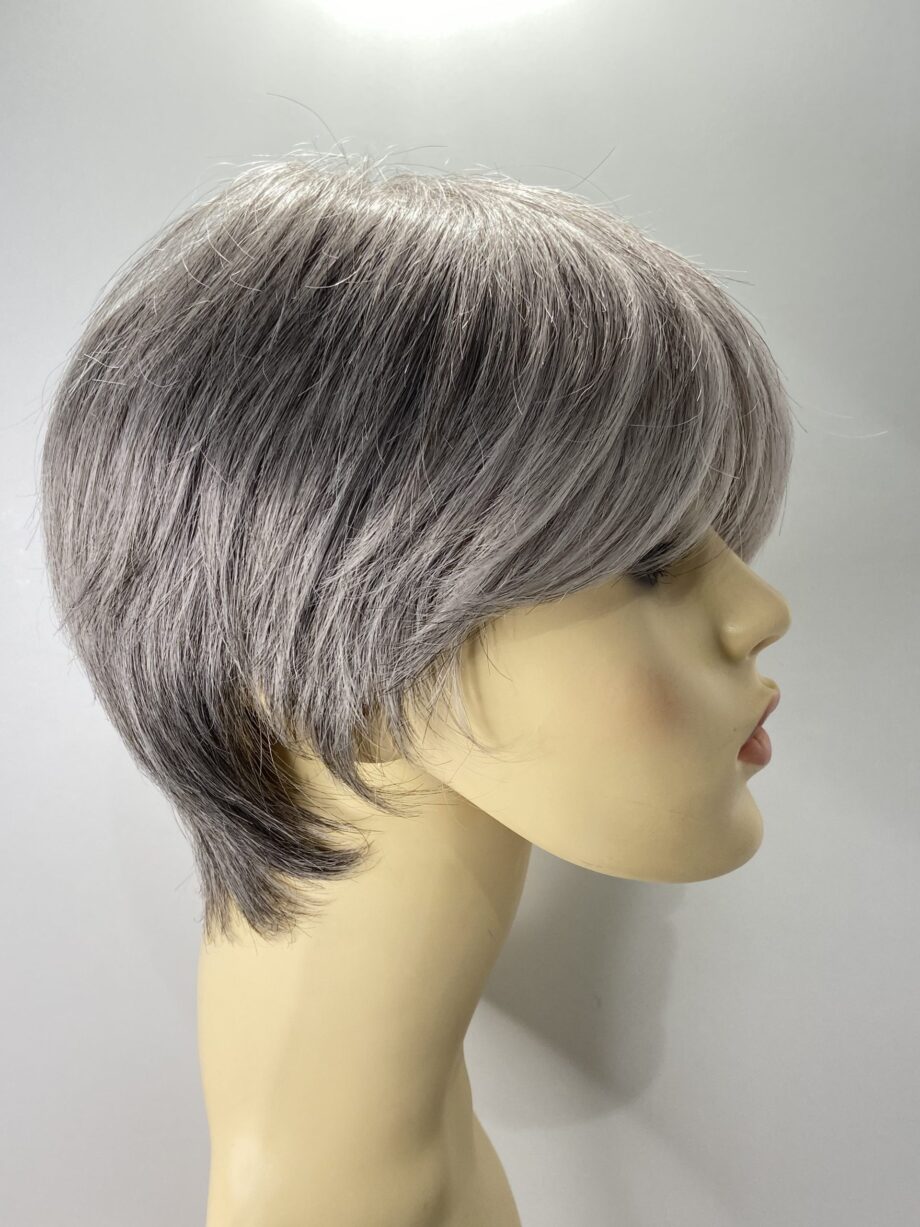 Elegant grey wig. Gss53