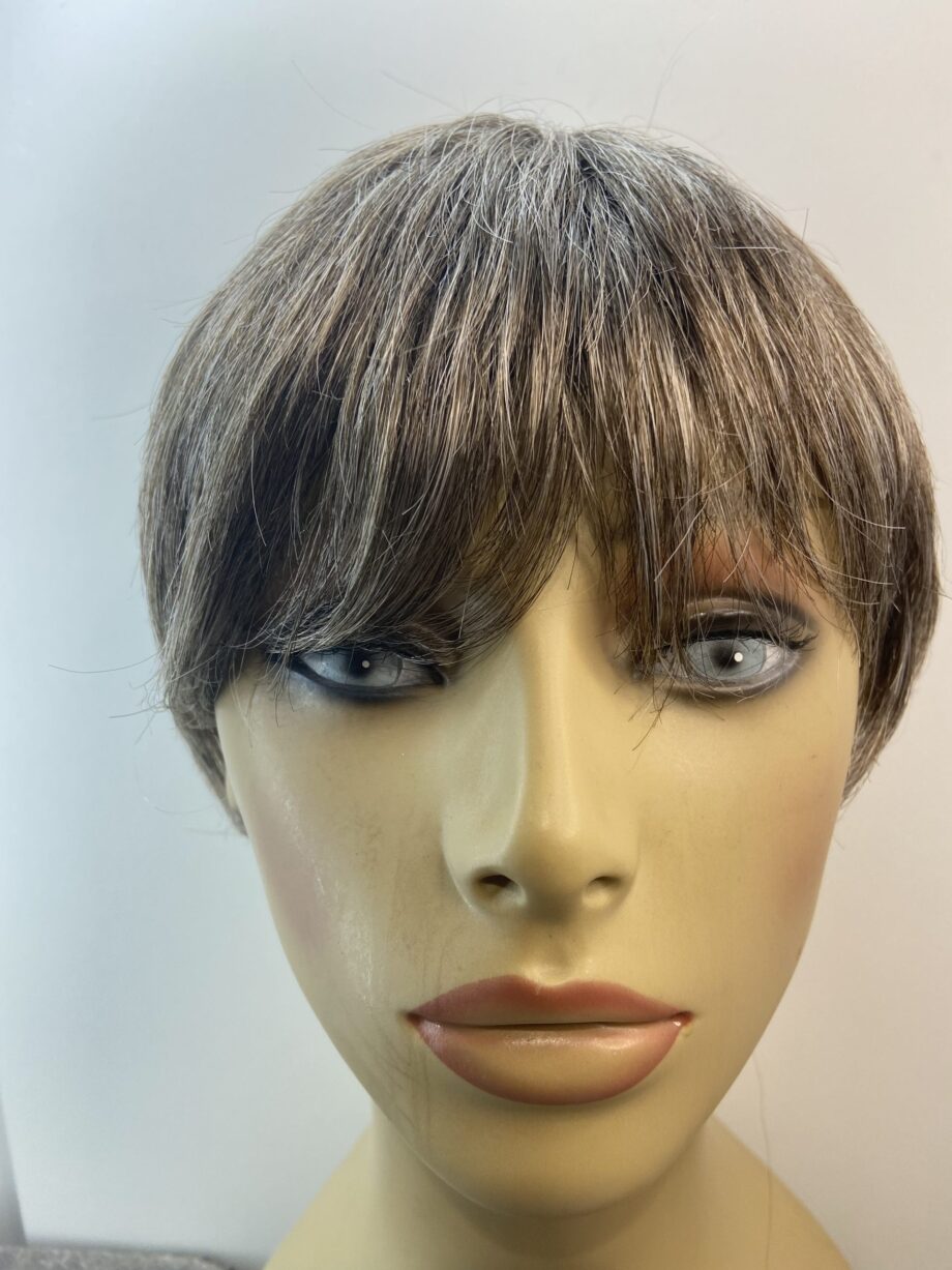 Dark grey short wig. Gss5995