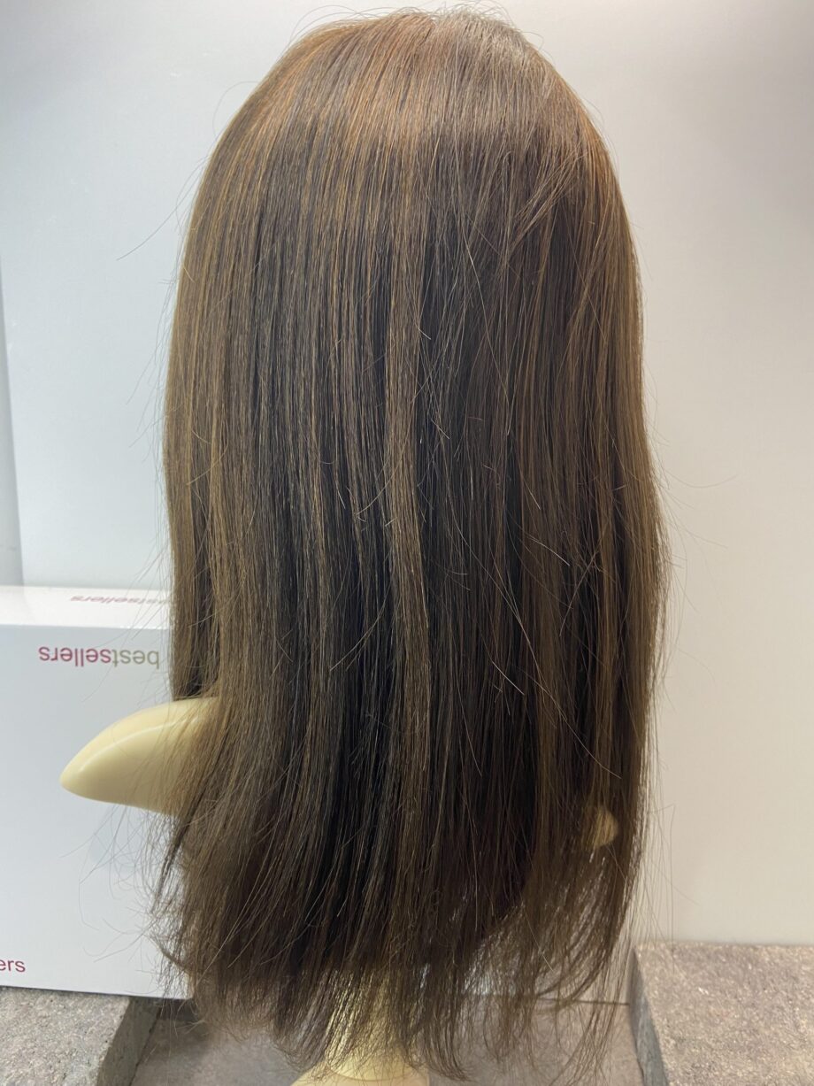 Long chocolate copper brown wig. Bbrls113