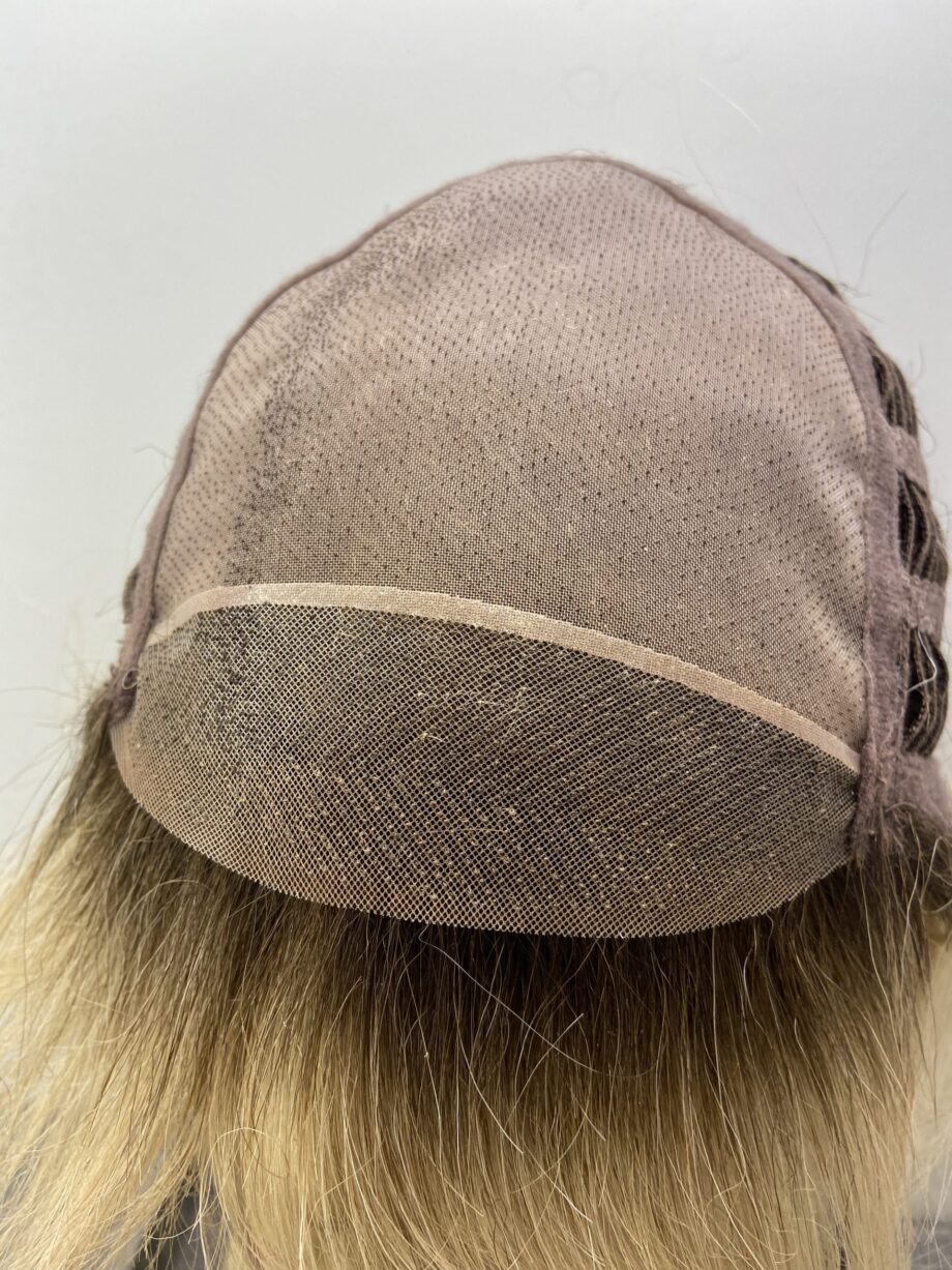 Rooted blonde   Blss6053