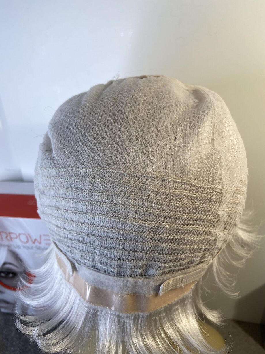 Stunning Silver snow white soft cap wig. Gss108