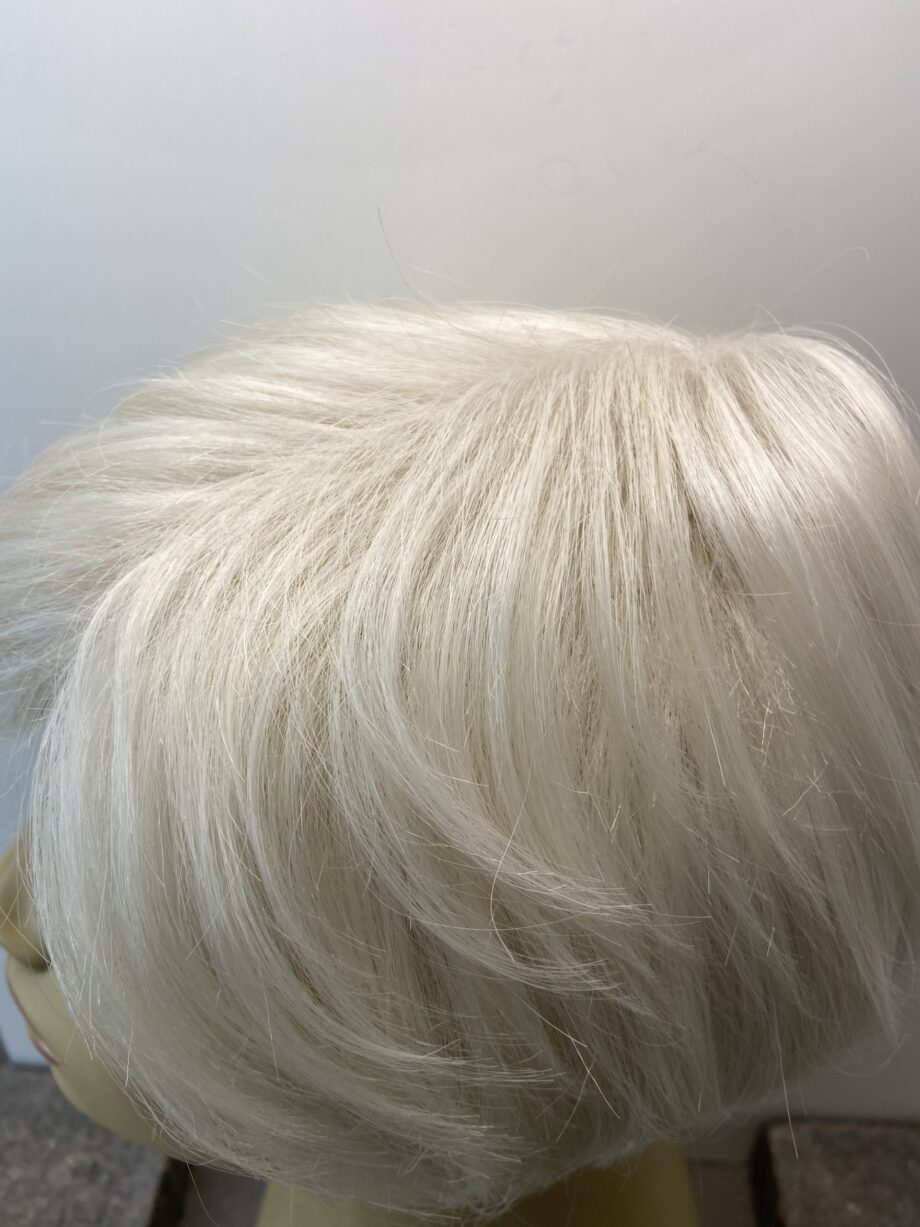 Snow White soft wig. Wss96