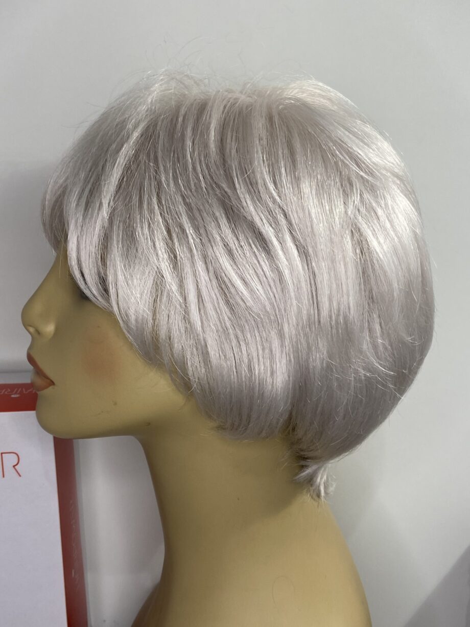 Stunning Silver snow white soft cap wig. Gss108