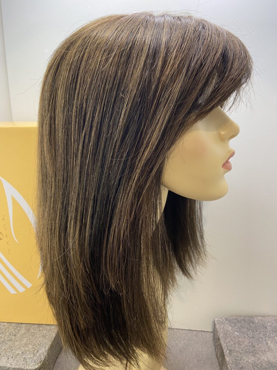 Beautiful long brown Gabor wig. Bbrls129