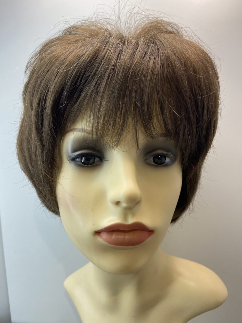 Brown stylish wig. Brms95
