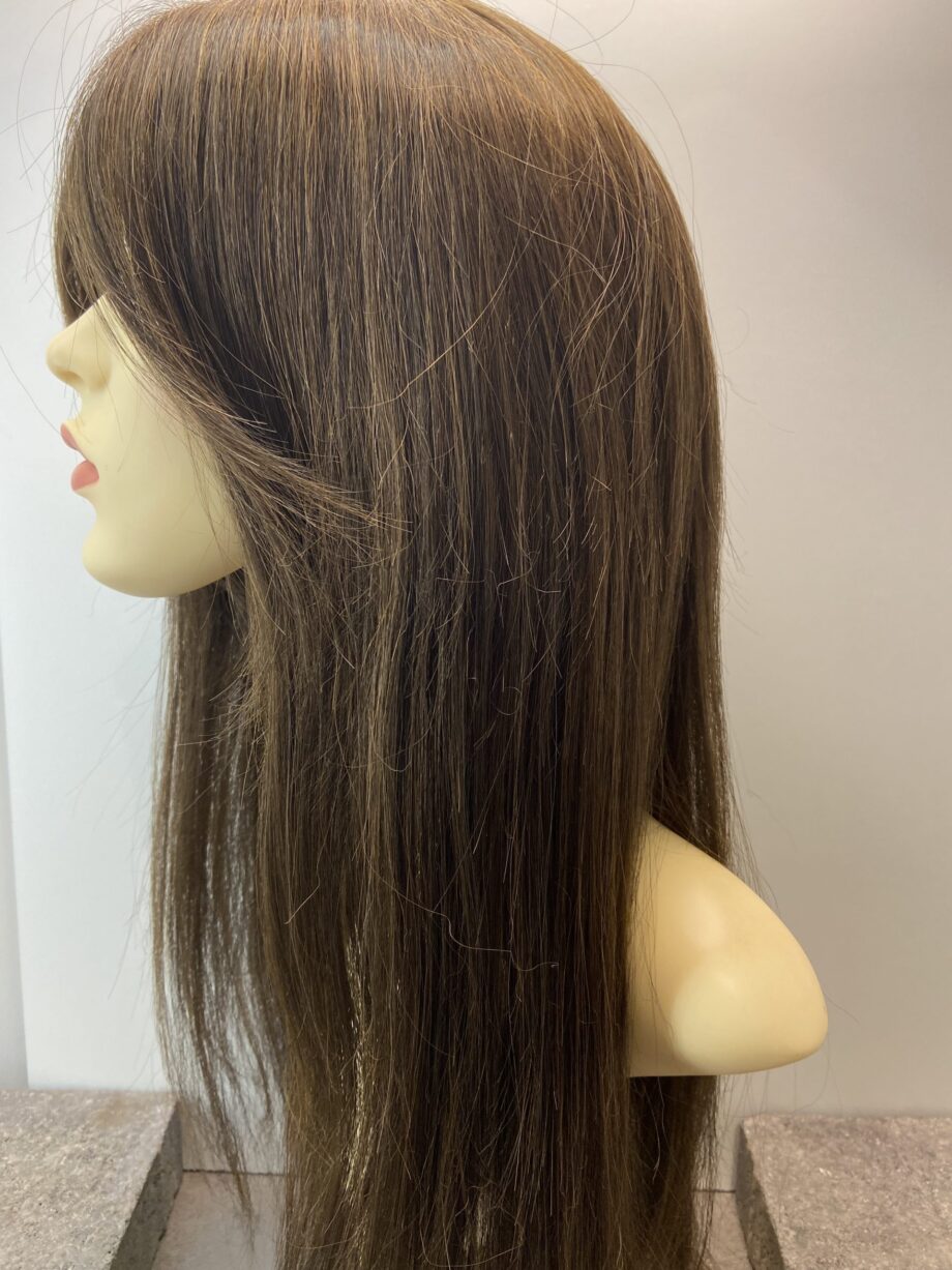 Extra long soft cap brown wig. Bbrls112
