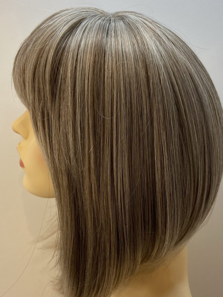 Ash blonde Bob. Blls95