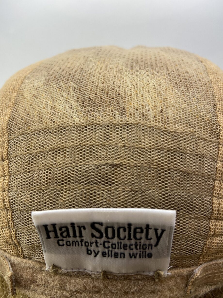 Sandy mix soft cap blonde new wig. Bblms148
